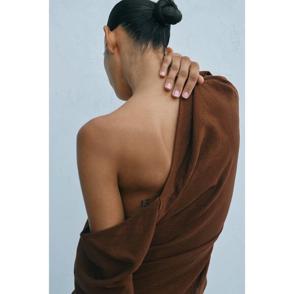 Zara Ruched Asymmetrical Top - Picture 13 of 16